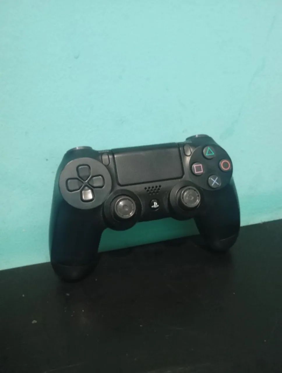 VENDE-SE PS4 FAT + 3 CONTROLES - Foto 5