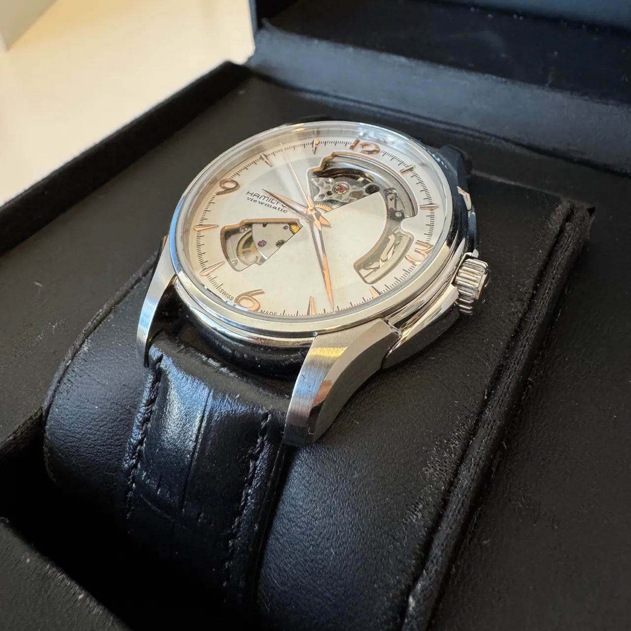 Relógio Hamilton Jazzmaster Open Heart H325651 - Foto 3