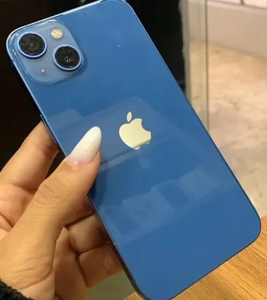 IPHONE 13 256GB 3CORES