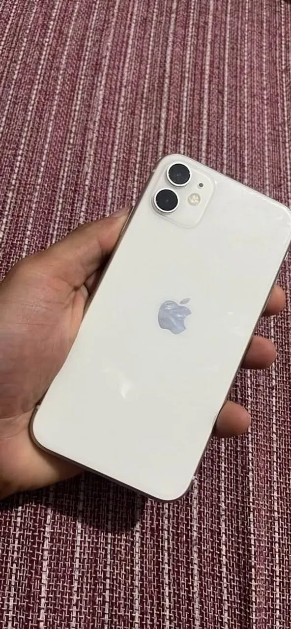 iPhone 11 128gb LACRADO! Com nota fiscal - Foto 3
