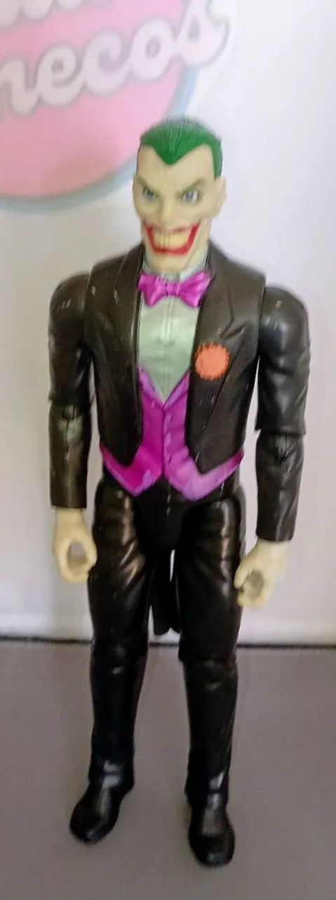 Boneco coringa traje preto 30 cm Hasbro usado bom estado  - Foto 2