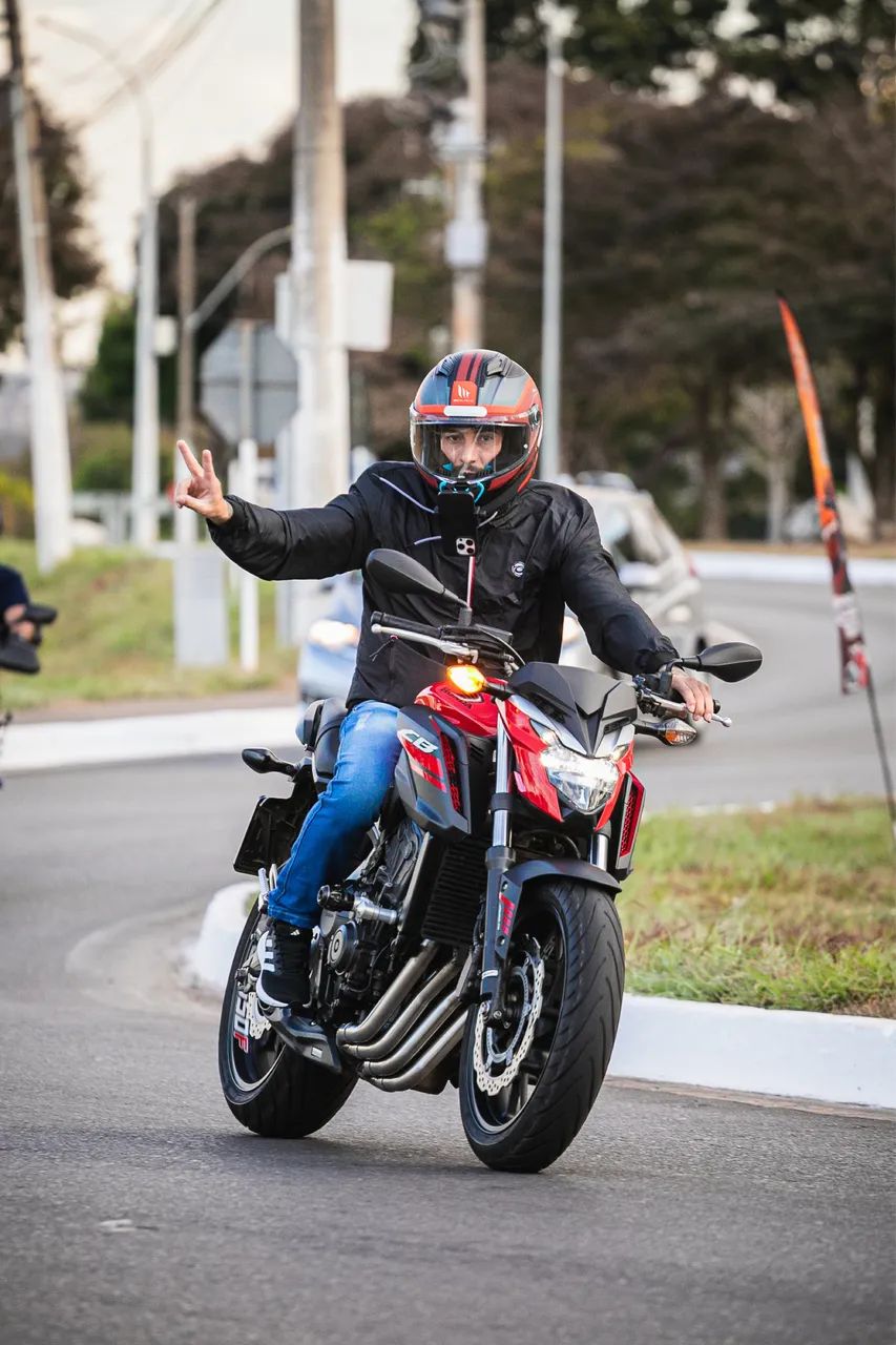 Honda CB 650F  - Foto 3