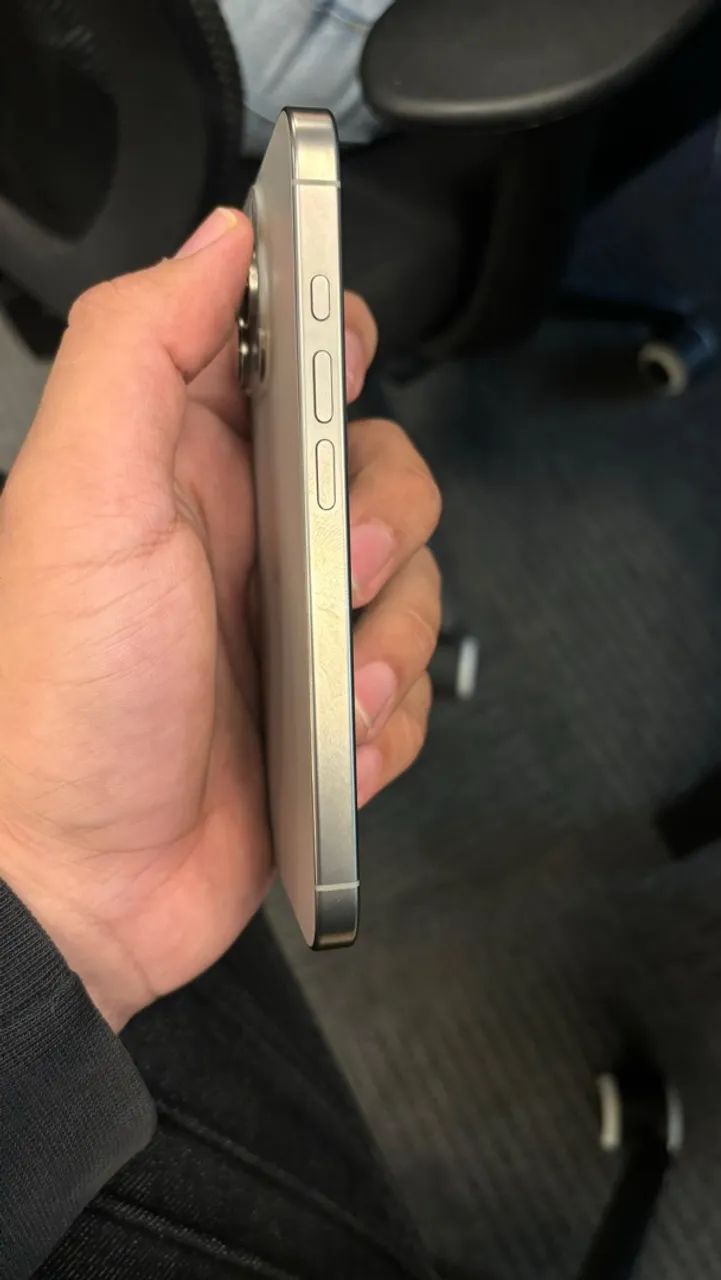iPhone 16 pro  - Foto 5