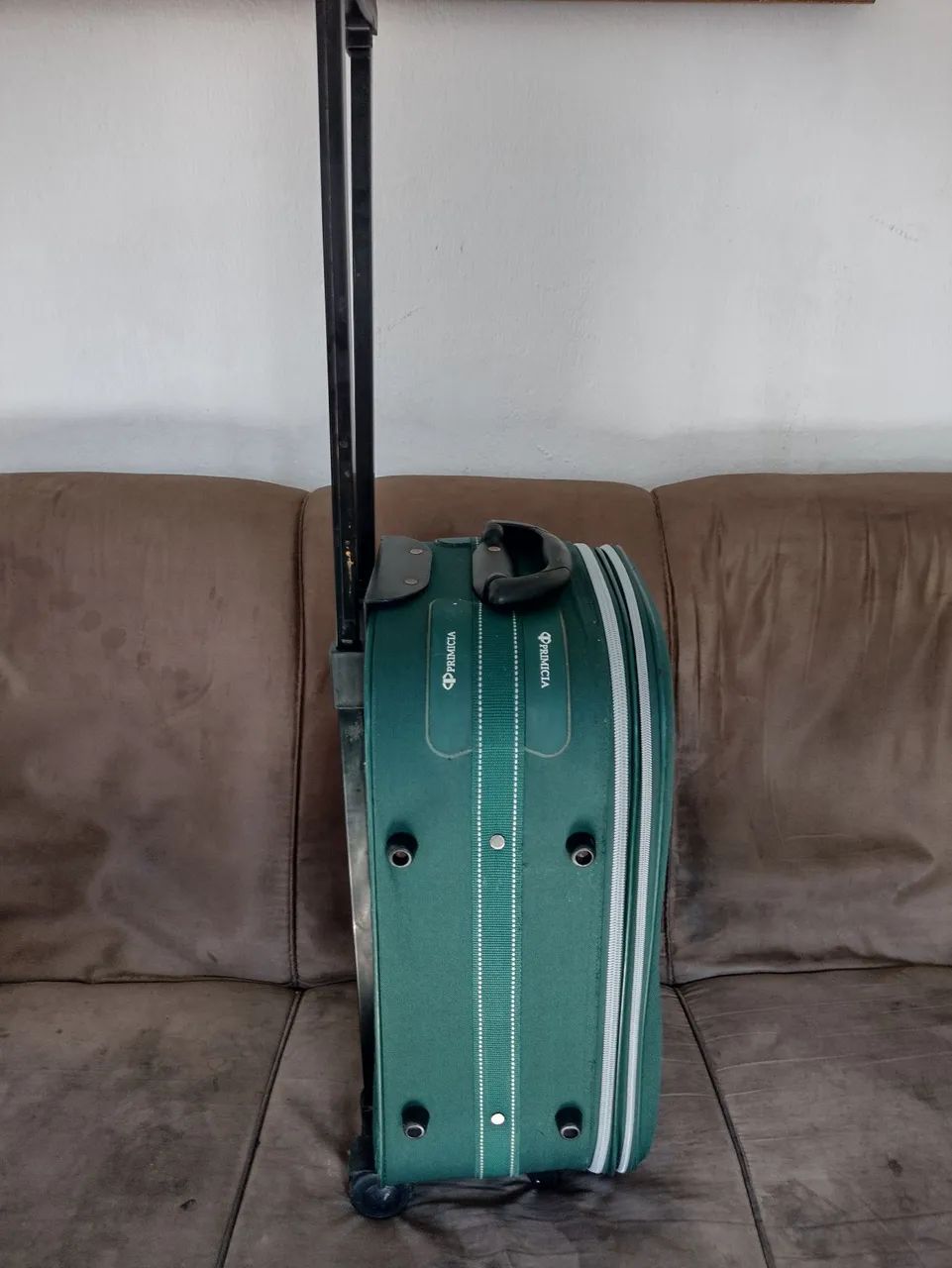 Vendo mala de viagem 10 kg  - Foto 2