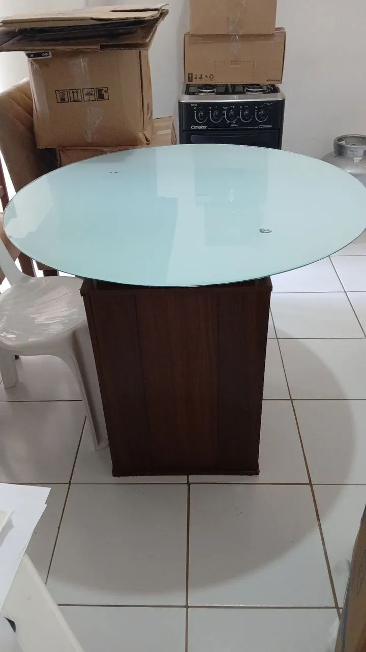 Mesa completa, base e tampão de vidro temperado. Com alvarias. - Foto 4