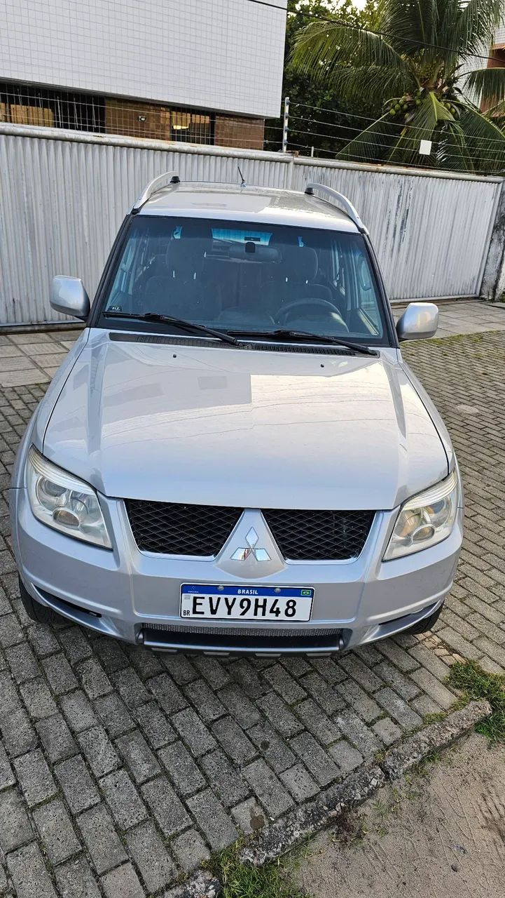Mitsubishi Pajero Pajero TR4 2.0/ 2.0 Flex 16V 4x4 Aut. 2011