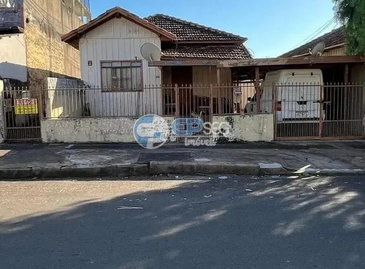 Casa de madeira
