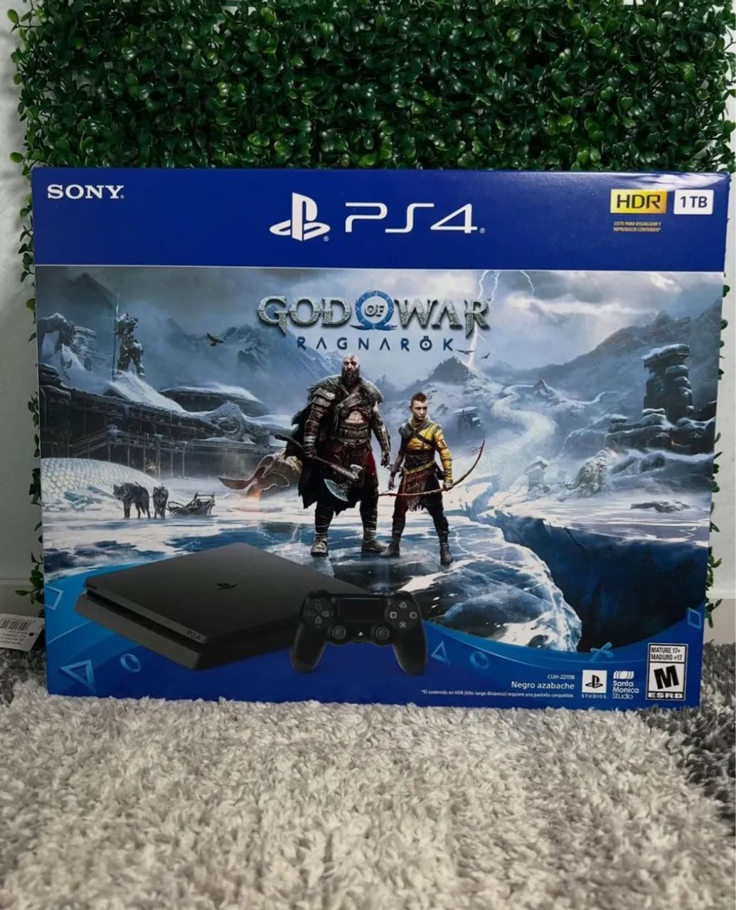 PlayStation 4 Slim na caixa - Foto 4
