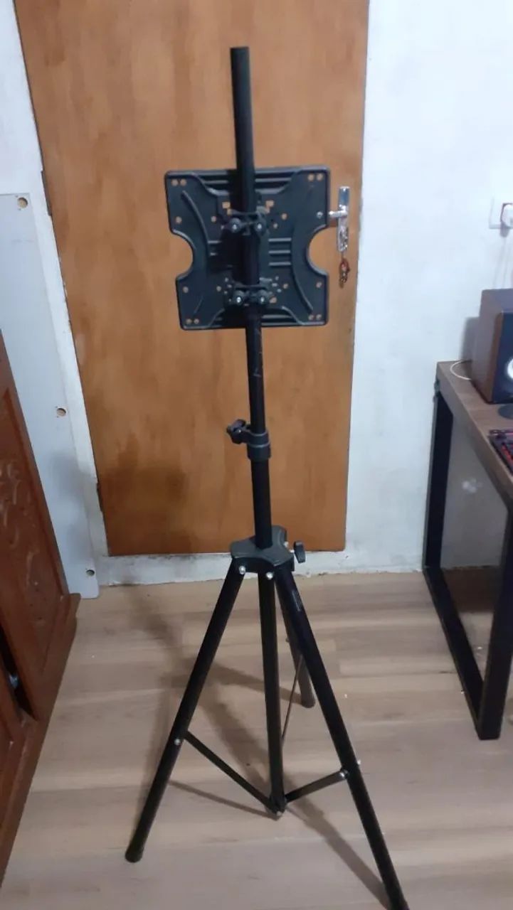 Tripé para TV - Foto 3