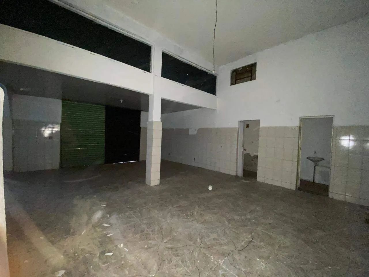 Loja Comercial para Alugar no Santa Helena | 115m² | Esquina - Foto 5