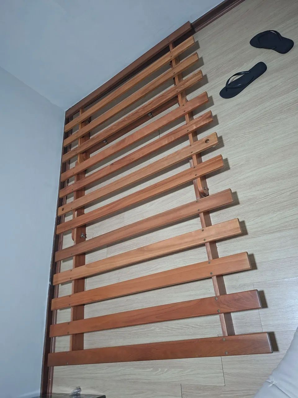 Sofá Cama Casal Futon Tokio Madeira - Foto 2