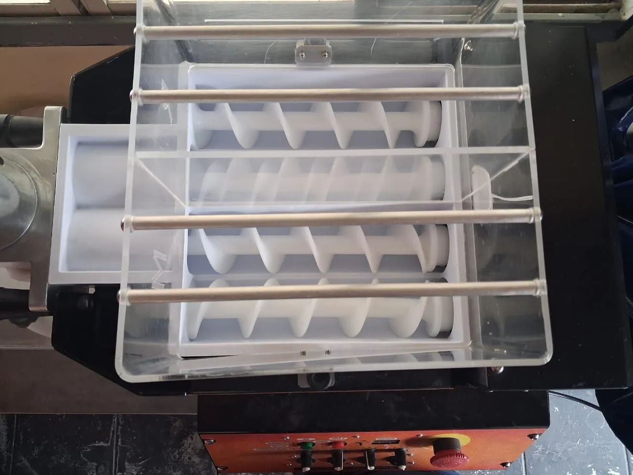 Vendo Modeladora de Salgados Interlaser - Foto 3
