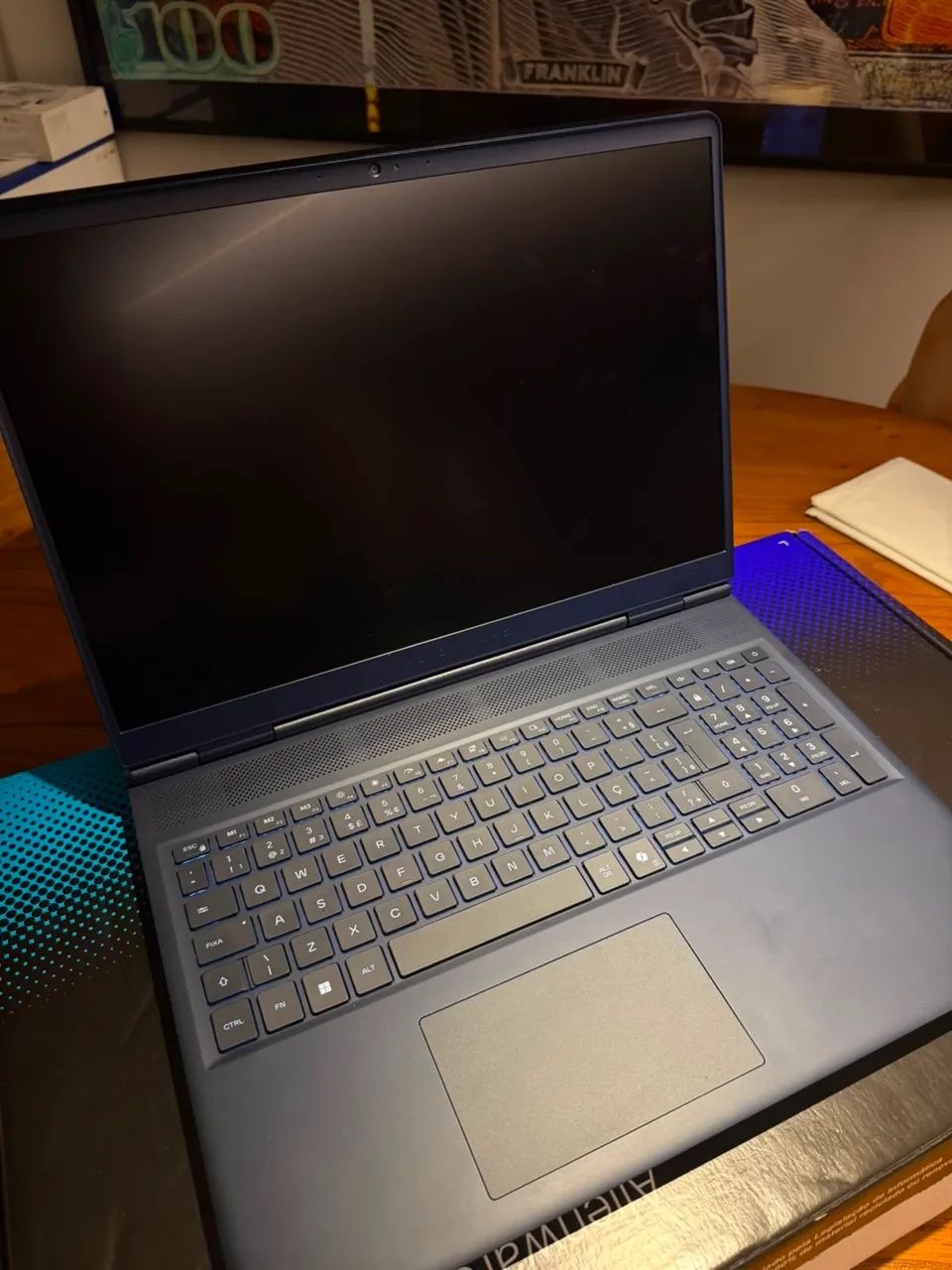 NOTEBOOK C7  - Foto 5