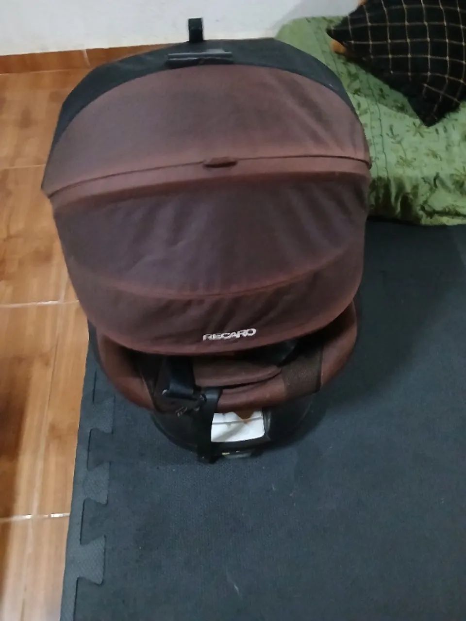 assento de bebê para carro usado - Foto 2