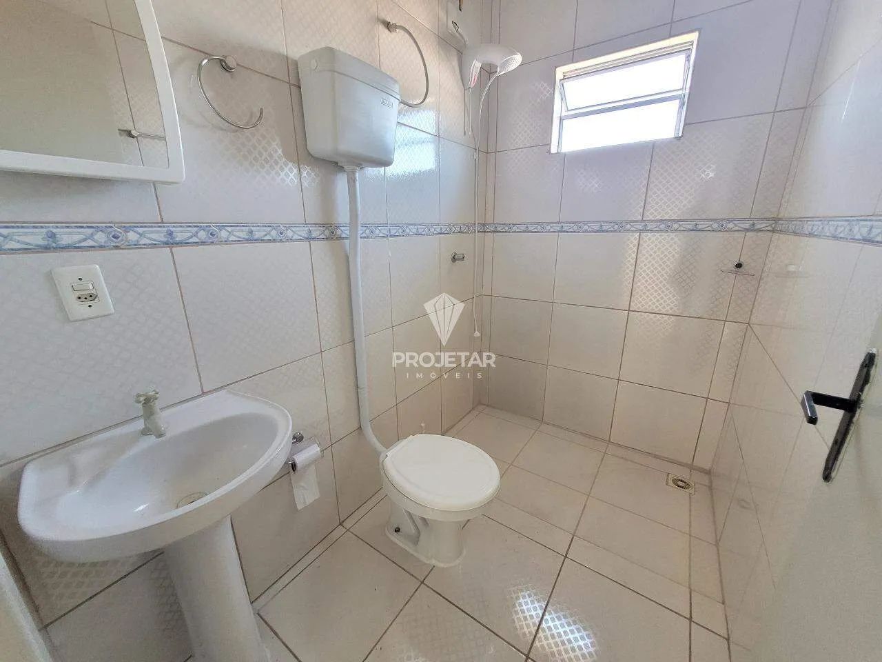 Apartamento disponível para locação no bairro Coloninha, Araranguá! - Foto 4