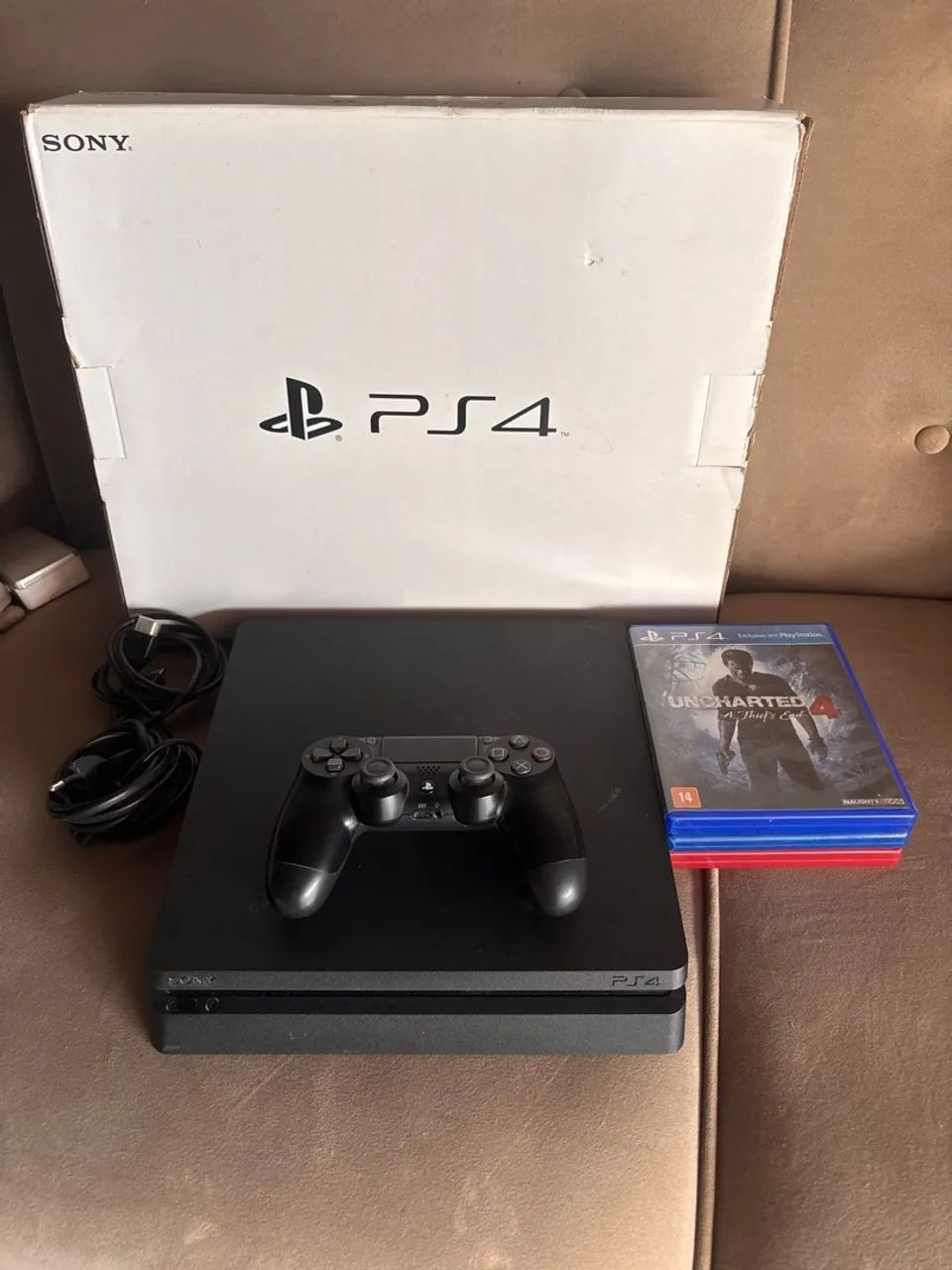 Ps4 slim 1tb