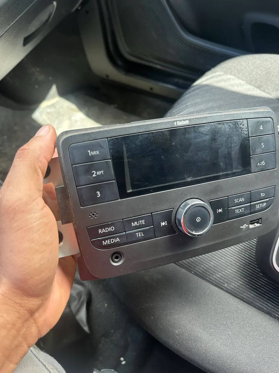 Central multimídia kwid 2020 - Foto 2