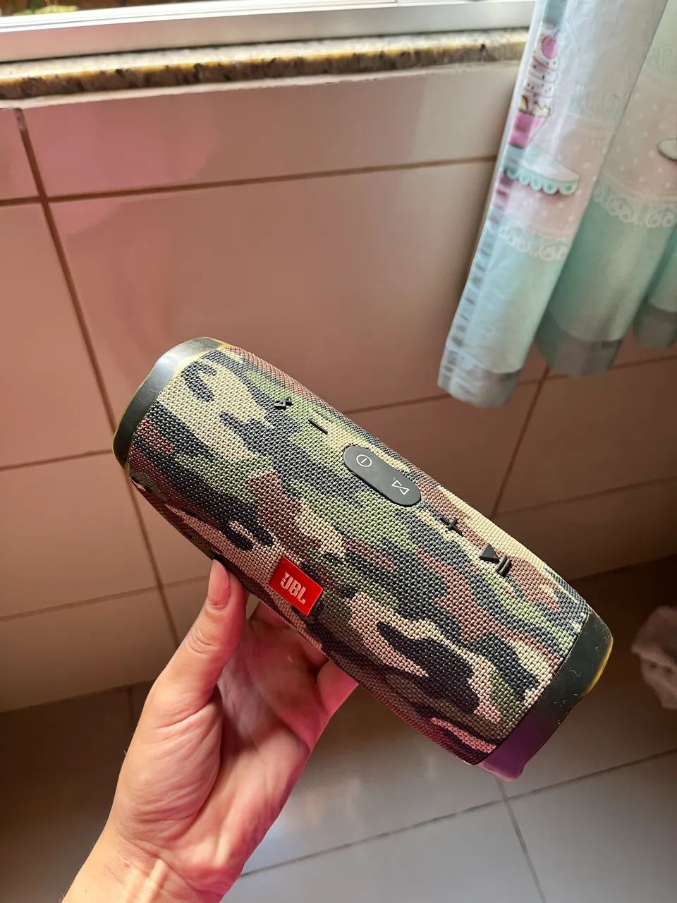 JBL CHARGE 3 ORIGINAL - Usada em estado de nova - Foto 3