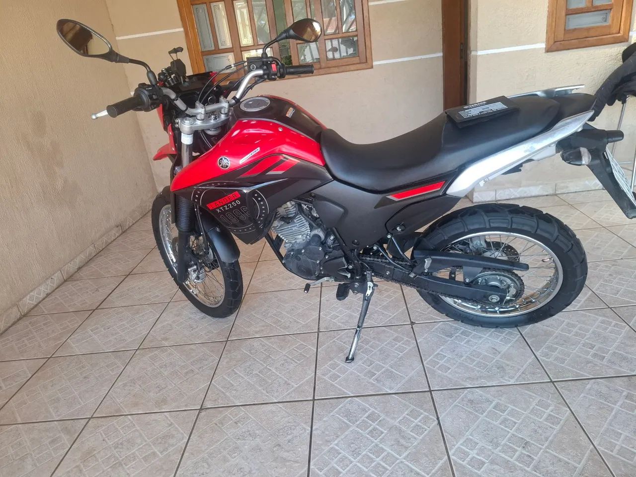 Lander 250 2024 - Foto 2