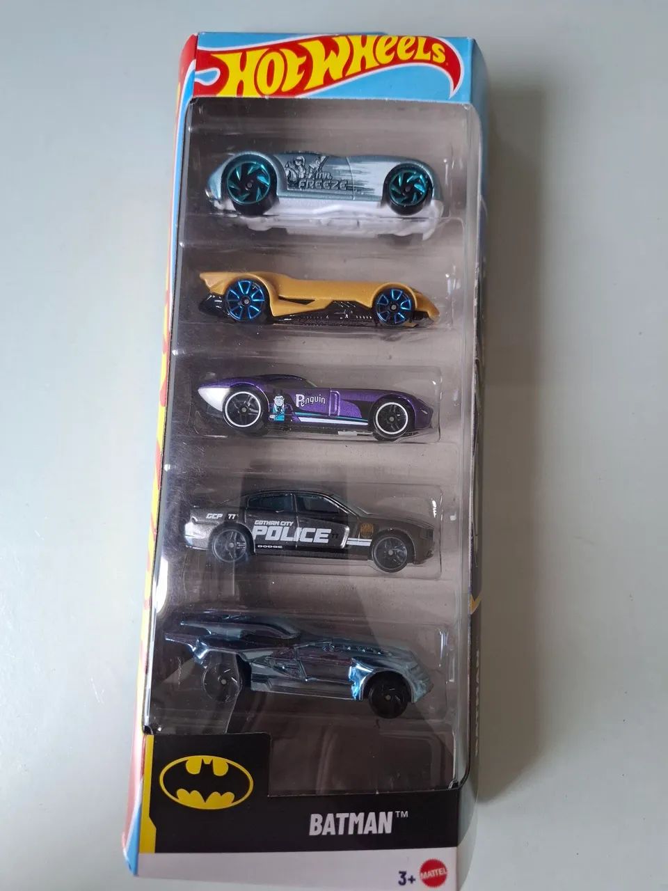 conjunto de miniaturas colecionáveis Hot Wheels Batman 5-Pack da Mattel - Foto 4