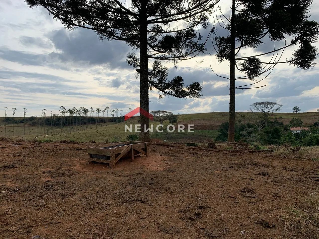 Sítio em Pardinho - Centro - Pardinho/SP - Foto 2