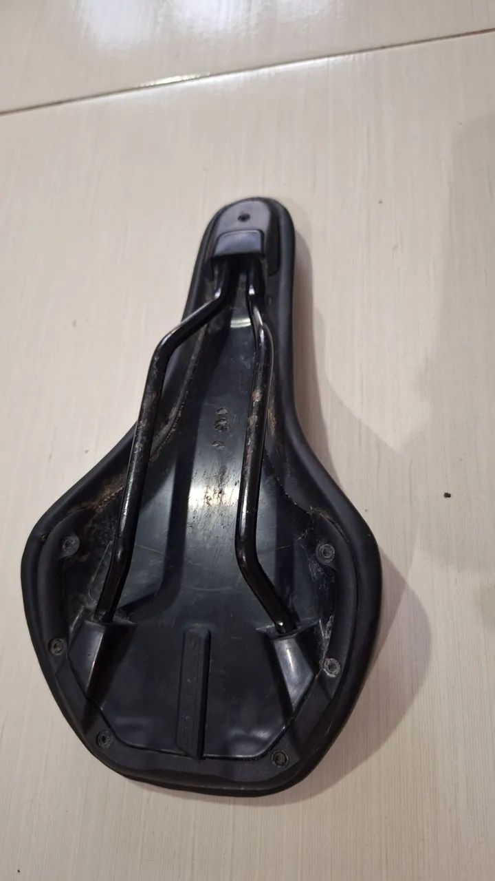 Selim syncros 145mm x 260mm - Foto 2