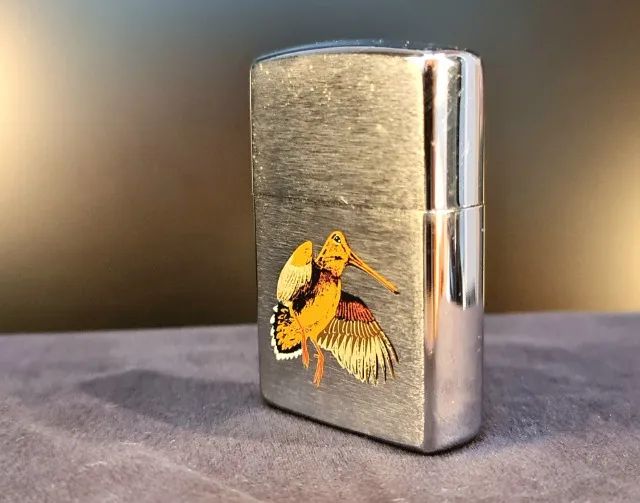ZIPPO SÉRIE SPORTSMAN CAÇA E PESCA