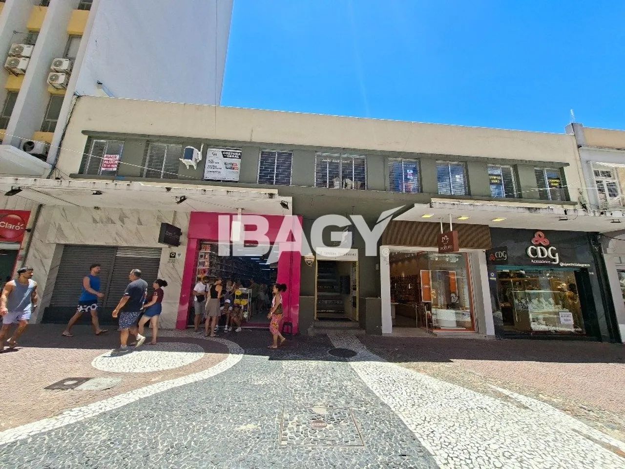Oportunidade! Salas/Conjuntos em Centro - Florianópolis
