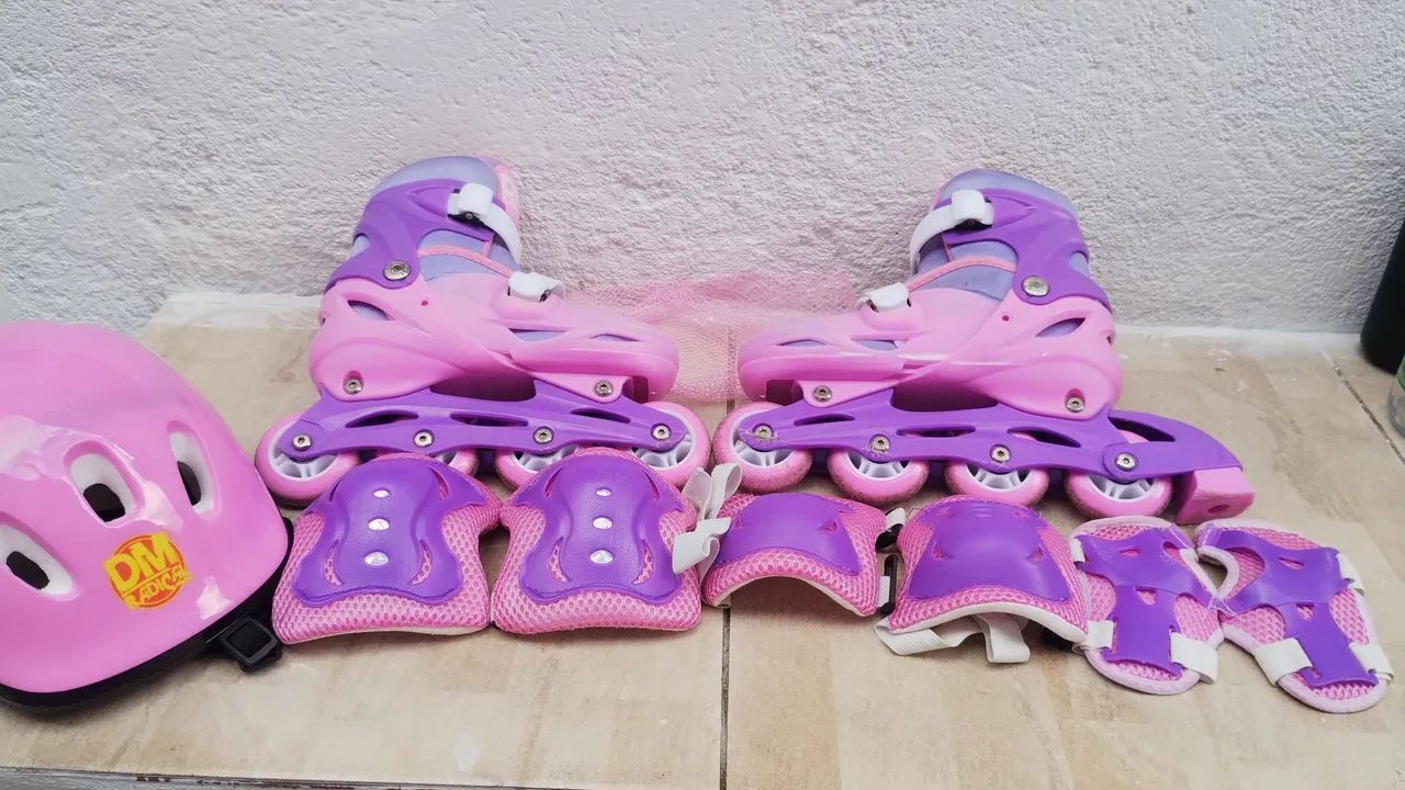 Vendo patins completo Dm Toys