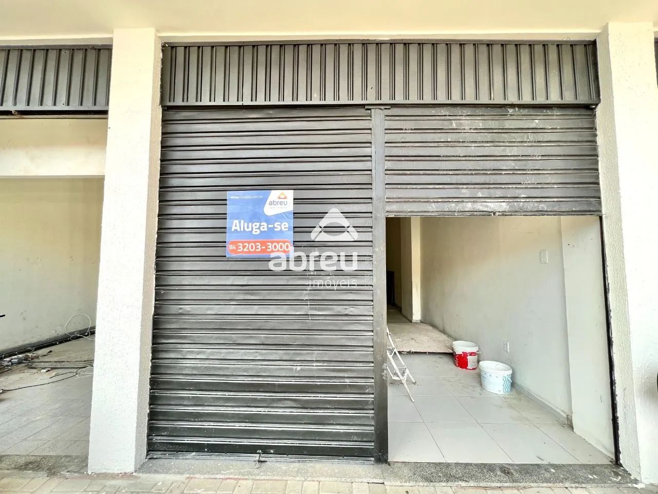 Oportunidade de aluguel de uma loja (n°08),no Edificio Cecom, localizada na Avenida Corone - Foto 2