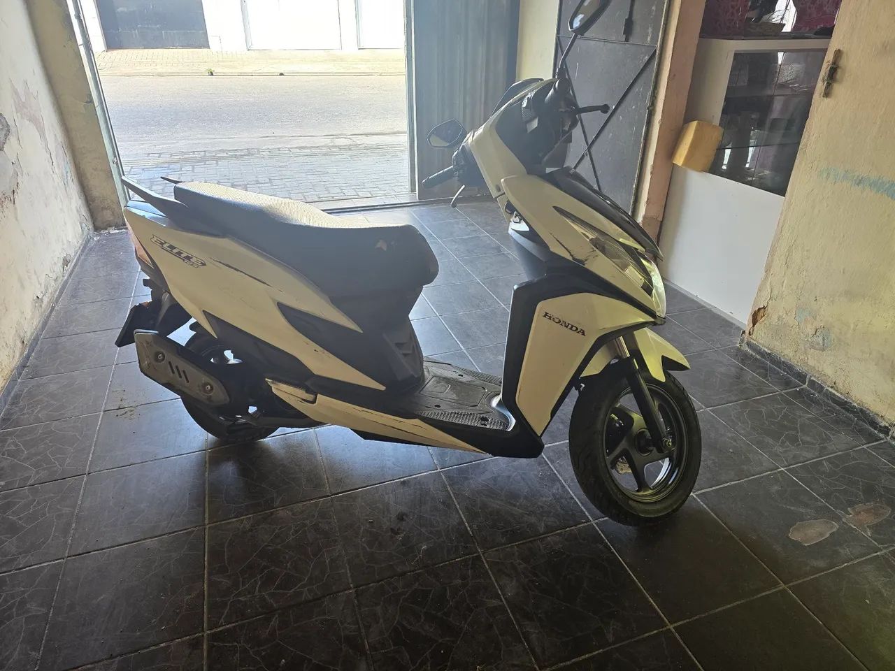 Vendo HONDA Elite. - Foto 2
