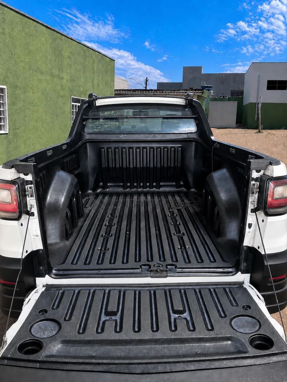 Fiat Strada Endurance 1.4 Flex 8V CS Plus 2023 - Foto 5