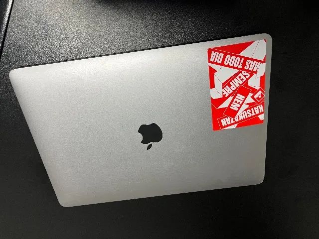 MacBook Pro 2020 Touch Bar  - Foto 4