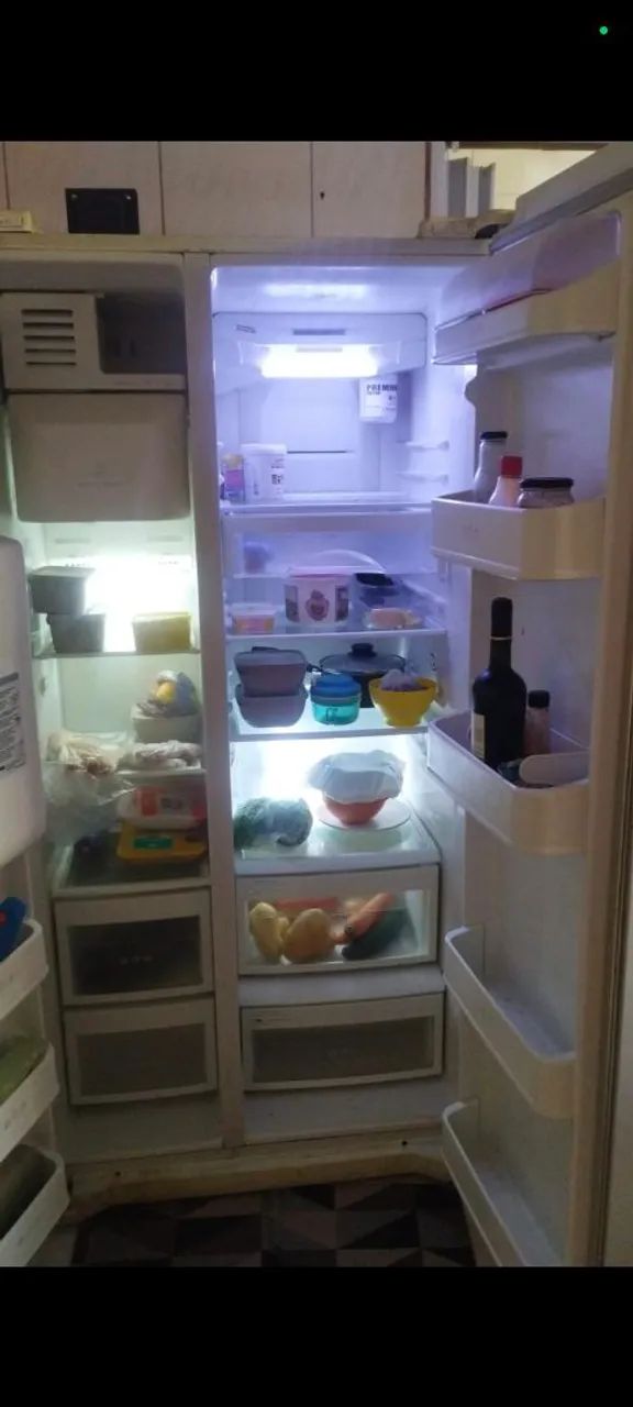 Geladeira em perfeito estado - Foto 3