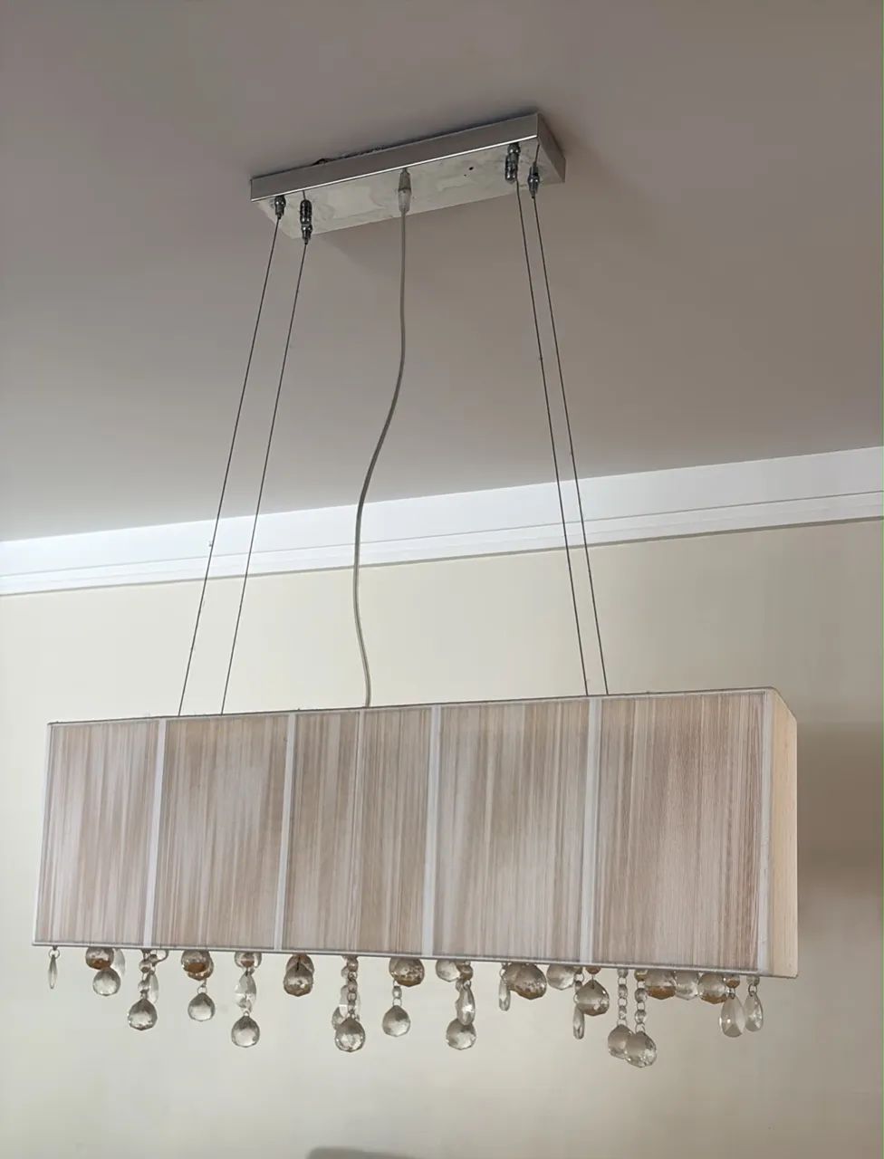 Lustre sala retangular 