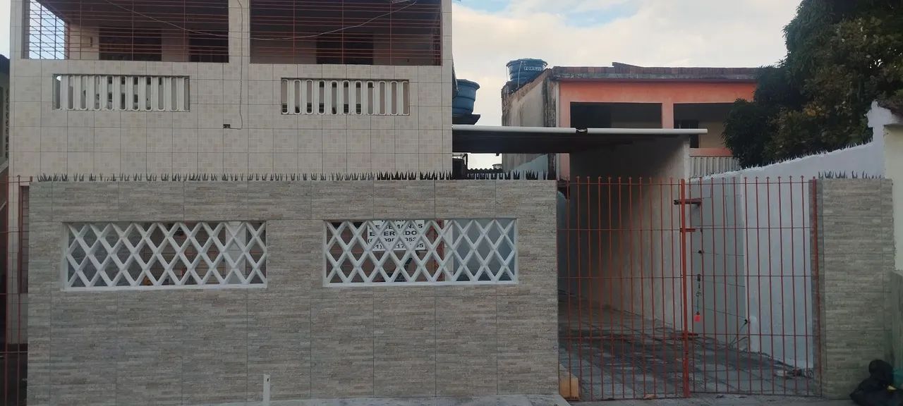 Casa com piscina 