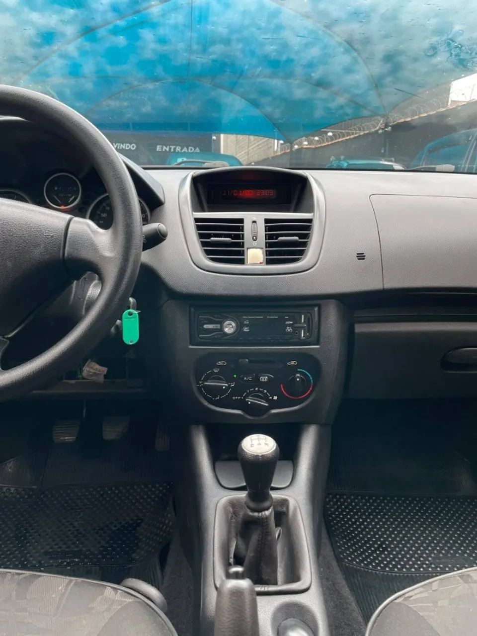 Peugeot 207 XR Sport 1.4 Flex 8V 3p, foto 10 de 10