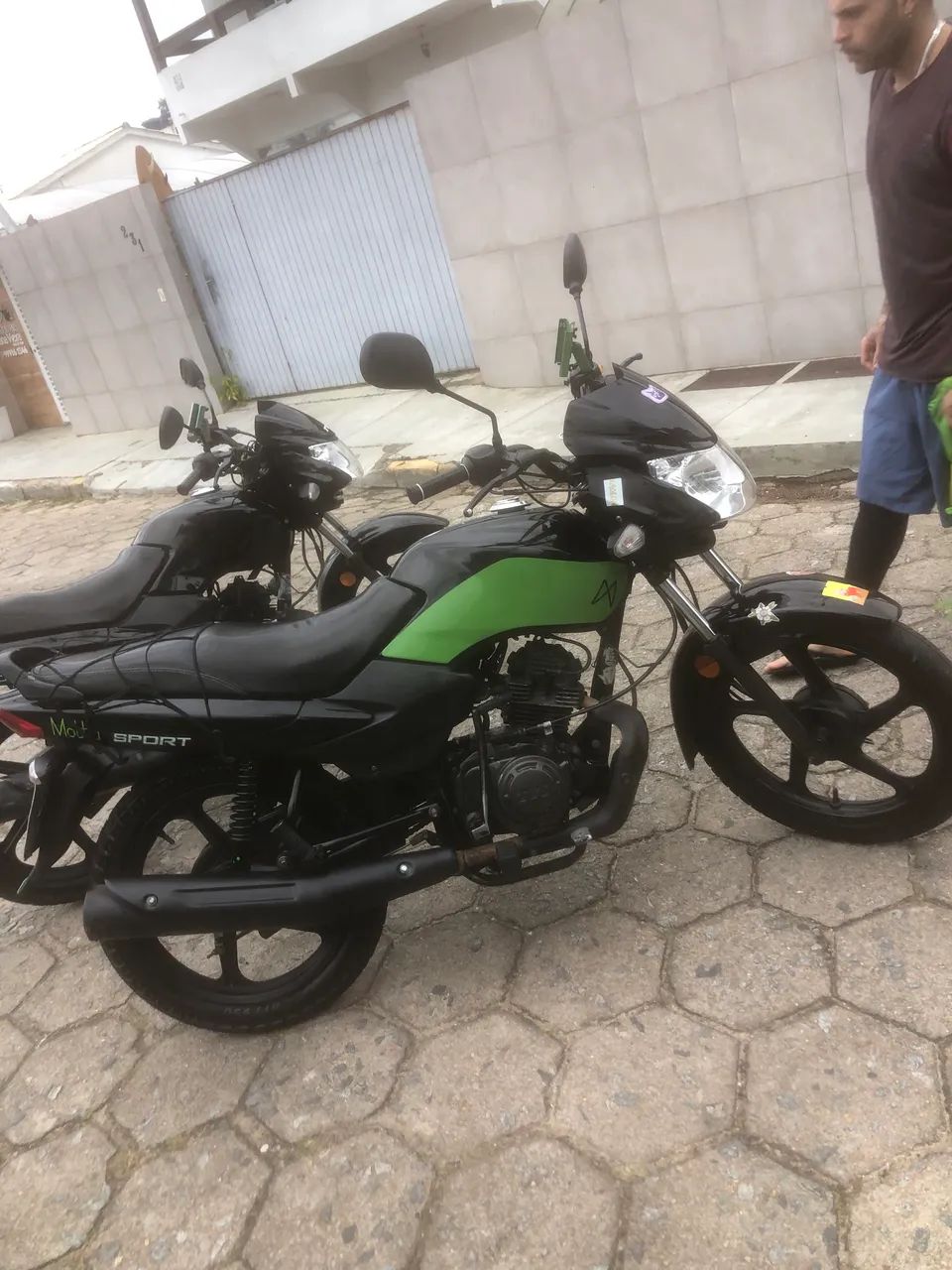 VENDO MOTO TVS IMPECÁVEL  - Foto 4