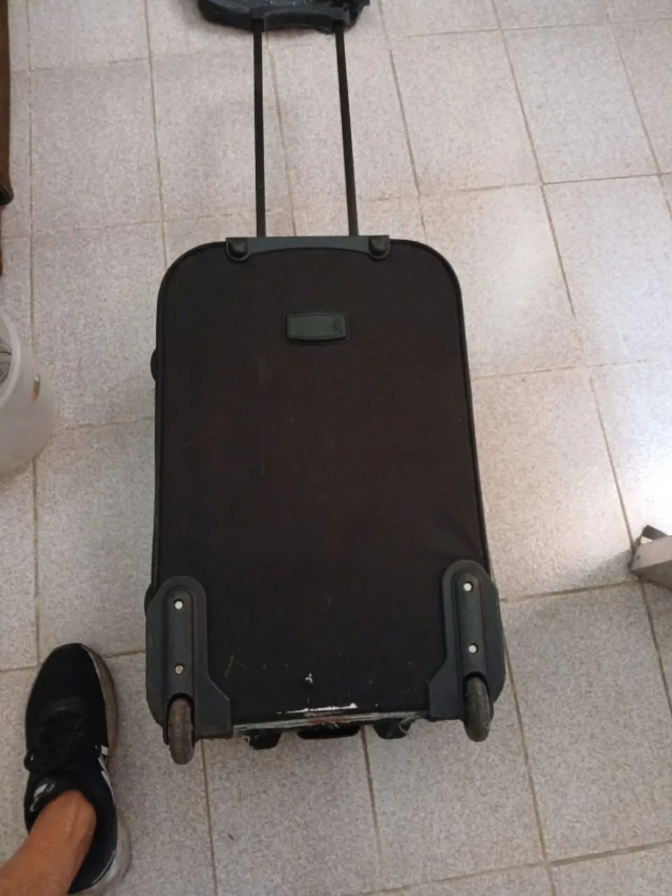 Mala de 23 kg de viagem muito nova - Foto 5