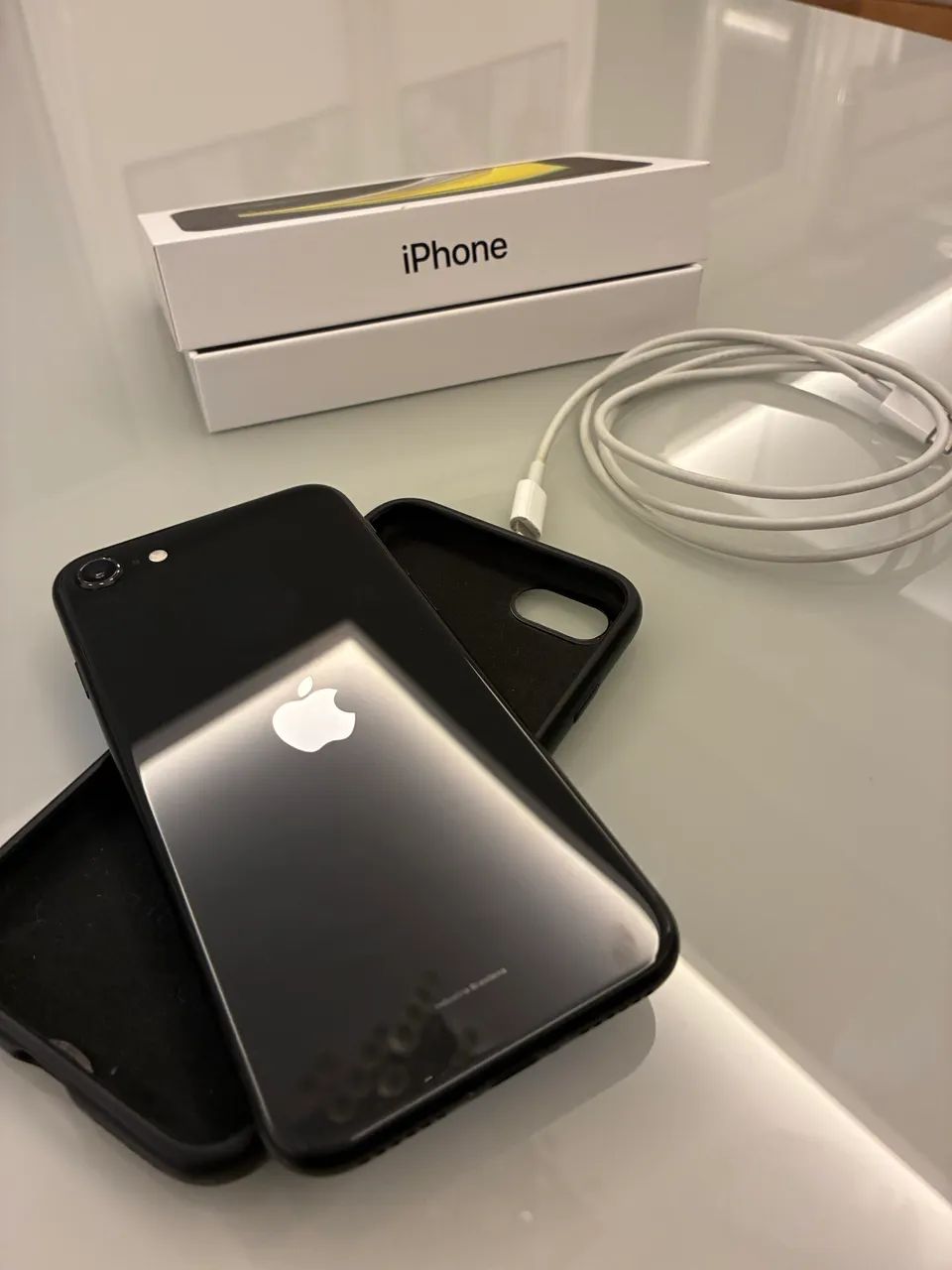 iPhone SE 2* Geração  - Foto 2