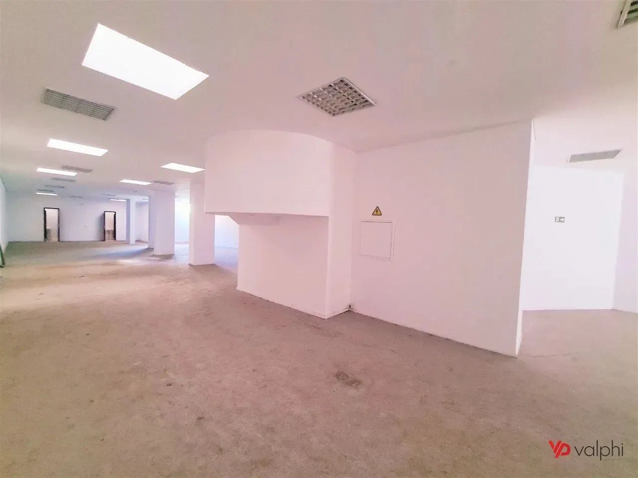 Loja térrea para alugar no Centro. - Foto 11