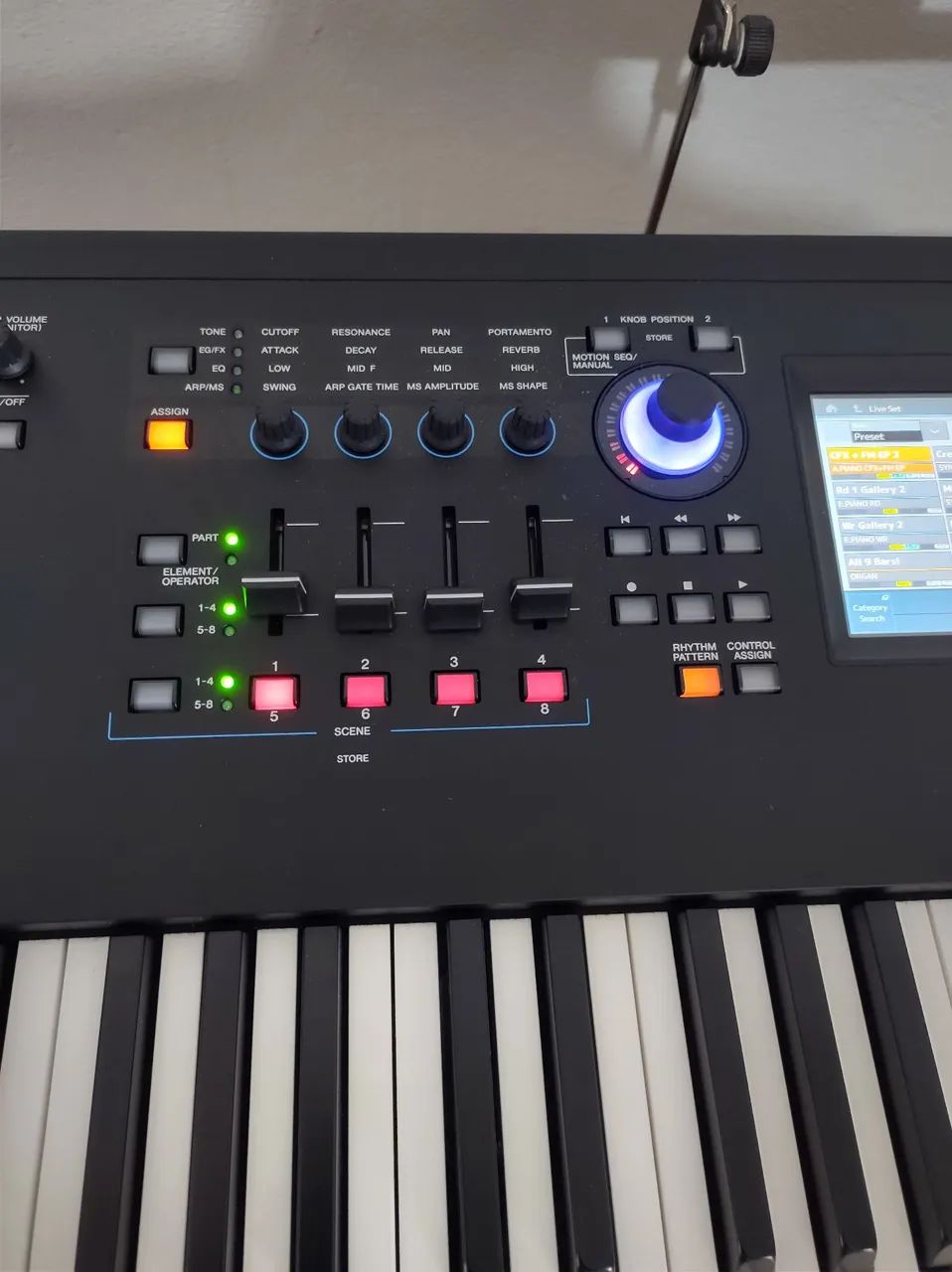 Teclado Yamaha MODX8 Plus  - Foto 3