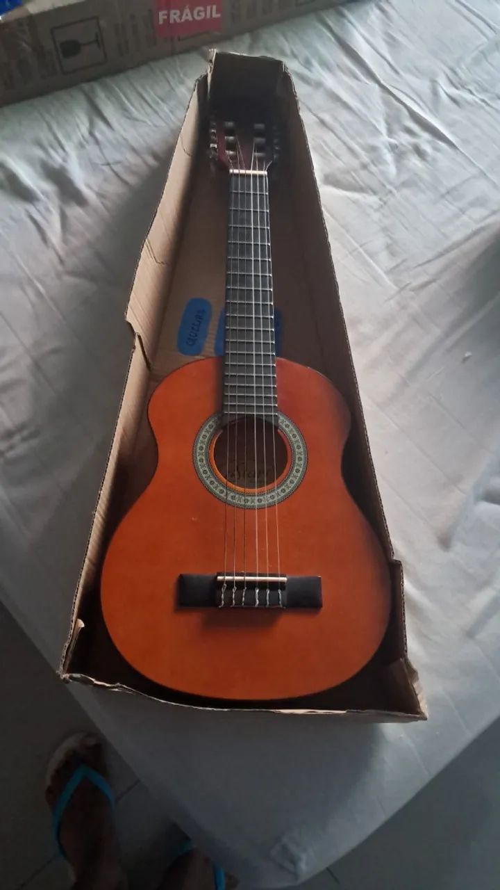 Violão infantil 