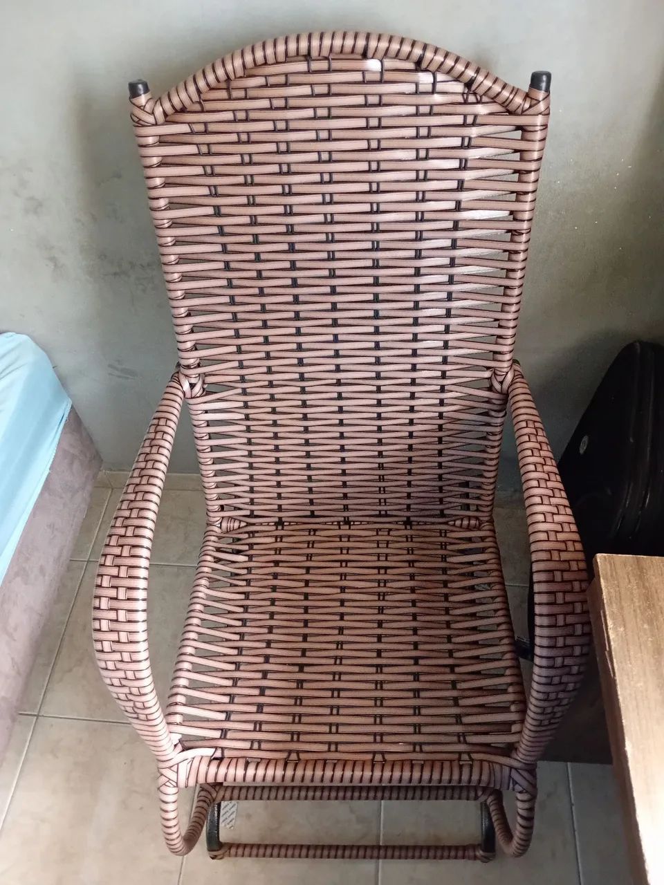 cadeira de balanço novinha 