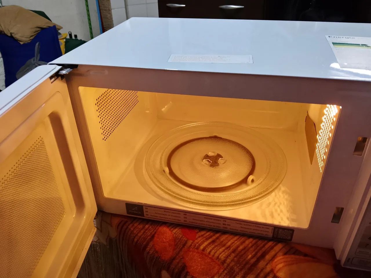 vende se um microondas Eletrolux  - Foto 5