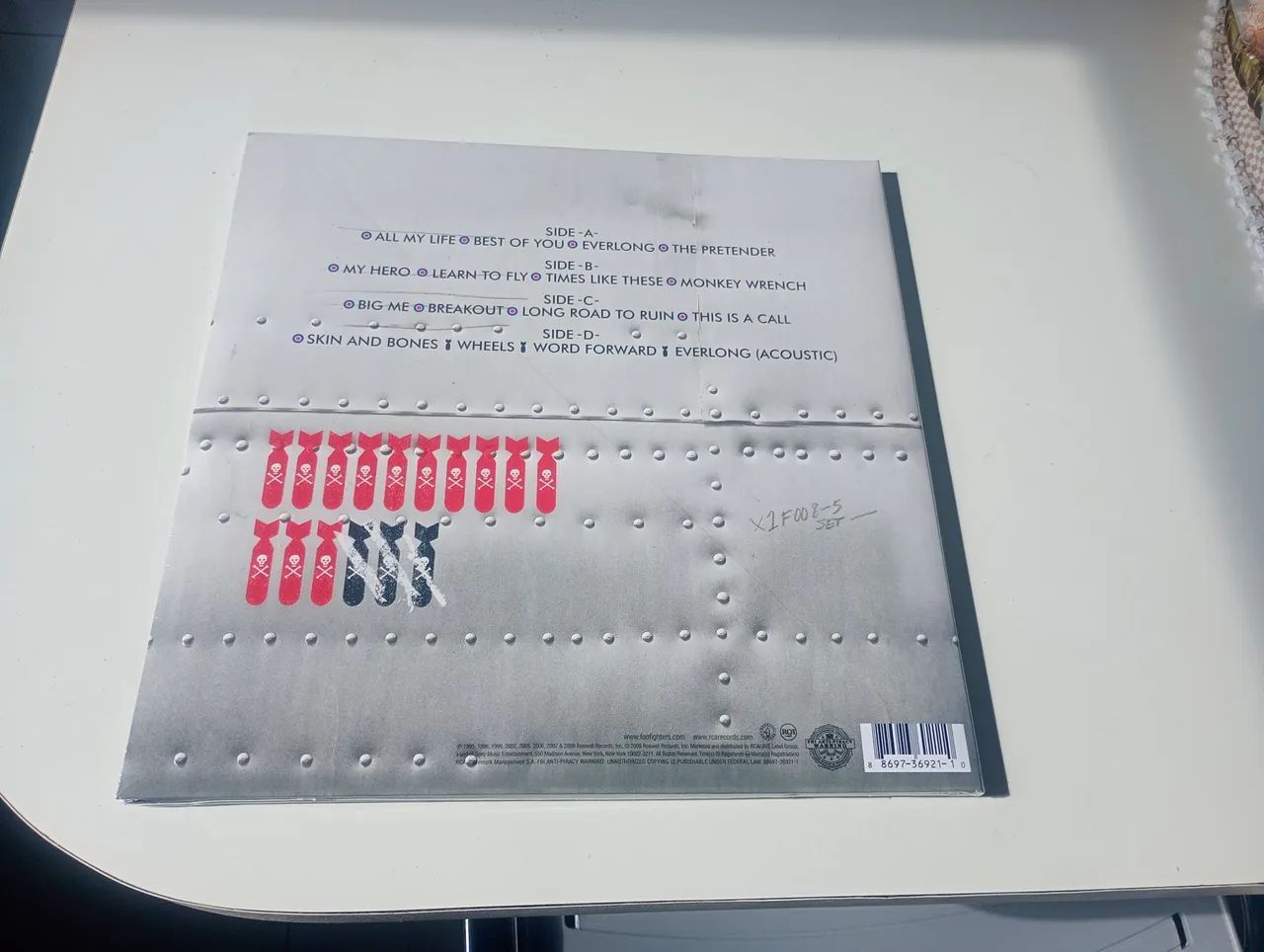  FRETE GRÁTIS Foofighters The Greatest hits Novo - Foto 3