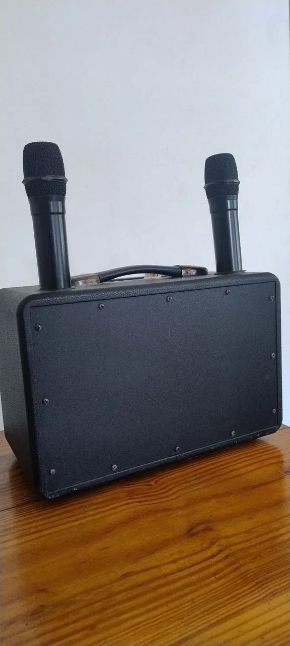 Caixa de som Karaokê com 2 microfones  - Foto 5