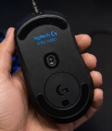 Mouse Gamer Logitech G403 HERO RGB | Sensor HERO 25K | Excelente Estado - Foto 3