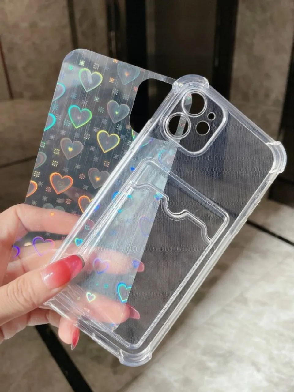 Capa iphone 12 Transparente com Porta-Cartão - Foto 3