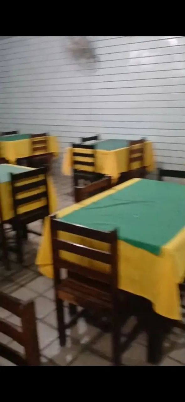 43 conjuntos de mesa com 4 cadeiras - Foto 2